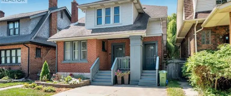 2157 Pelissier | 2157 Pelissier, Windsor - Photo 1