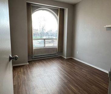 For Lease - 678 Bathurst Street Unit# Main, Toronto, Ontario - Photo 3