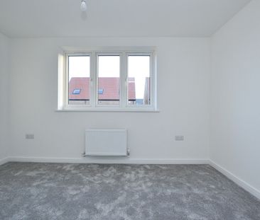 Plumeria Drive, Newcastle Great Park, Newcastle Upon Tyne - Photo 2