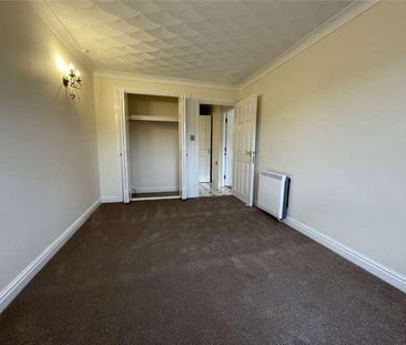 Princess Court, Marine Road, Colwyn Bay, Conwy, LL29 - Photo 6