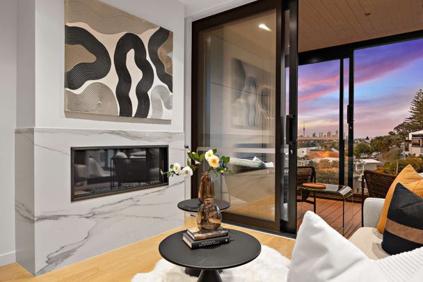 Sensational Satori - Photo 1