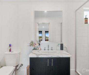 Lovely 3 x 2 in Aveley - Photo 5