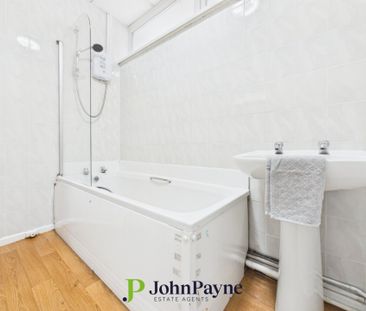 Kenilworth Court, Styvechale, Coventry, CV3 6JA - Photo 3