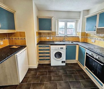 2 bedroom flat to rent - Photo 4