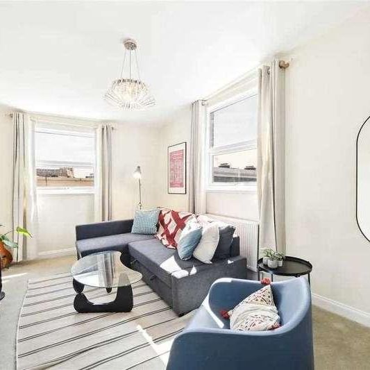Earl's Court Road, London, SW5 - Photo 1
