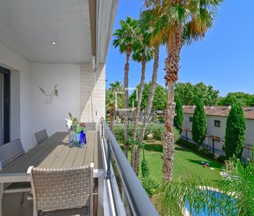 VACATION RENTAL! Discover this exclusive apartment in the prestigio... - Foto 5
