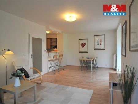 Pronájem bytu 2+kk 66 m² - Fotografie 3