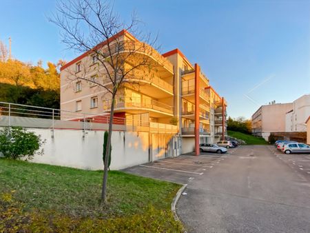 Location Appartement 3 pièces 68m² VALENCE 26000 - Photo 2