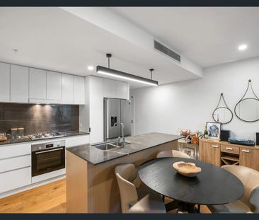 Spacious & Stylish Apartment in the Heart of South Brisbane! - Photo 6