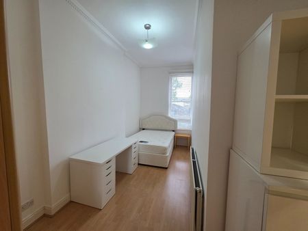 2 Bed Flat, Cambridge Gardens, W10 - Photo 4