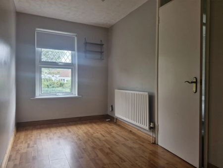 34 Carrickbawn Park - Photo 2
