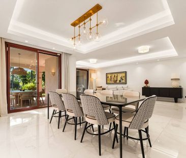 5 bedroom luxury Semidetached House for rent in Marbella, Spain - Photo 5