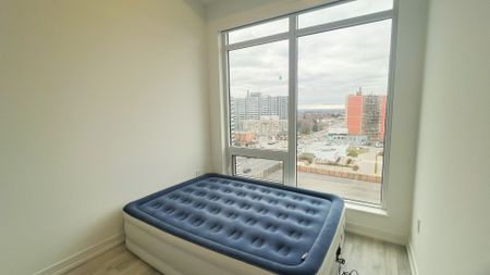 For Lease - 7 Golden Lion Heights Unit# 911, Toronto, Ontario - Photo 3