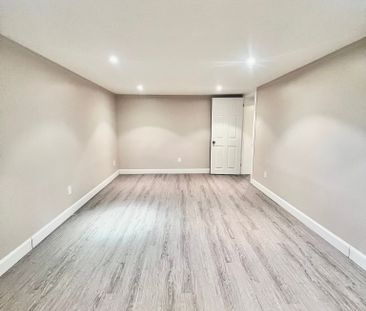 For Lease - 59 Divadale Drive, Toronto, Ontario - Photo 6