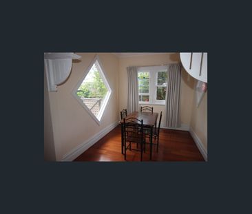 CHARACTER HOME IN GREAT LOCATION - Photo 2