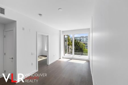 Condo in Vancouver West Side, BC - Photo 2