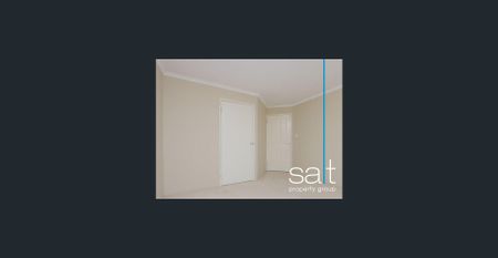 SPACIOUS FAMILY HOME - Photo 2