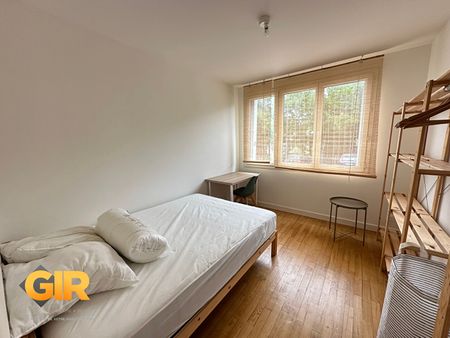 Location Maison 1 pièce 83m² ST JACQUES DE LA LANDE 35136 - Photo 4