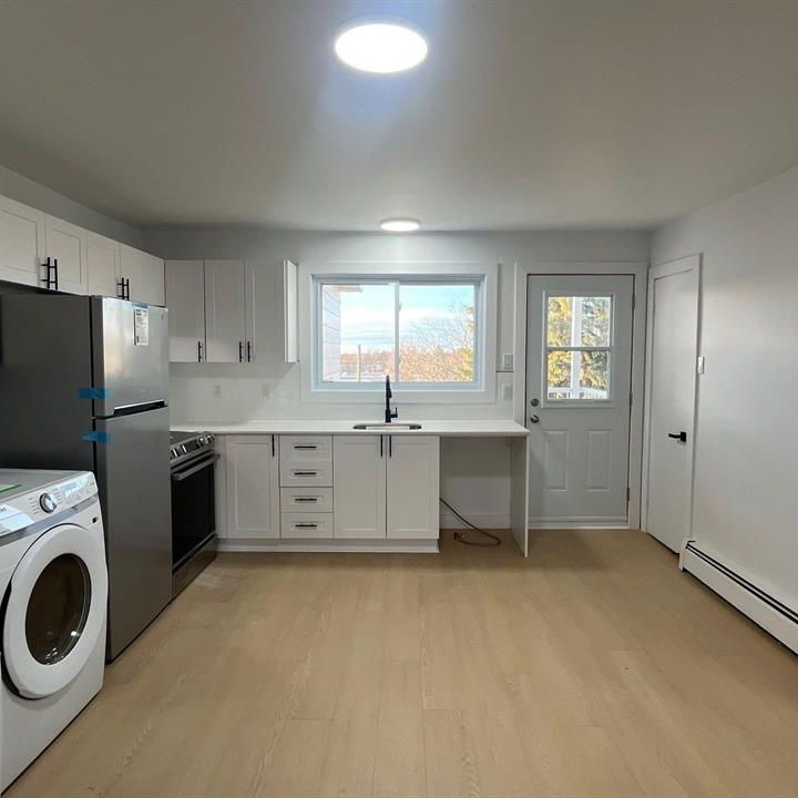 1 Chambre, 1 Bain - 30 Boulevard Fortin, Granby - Photo 1
