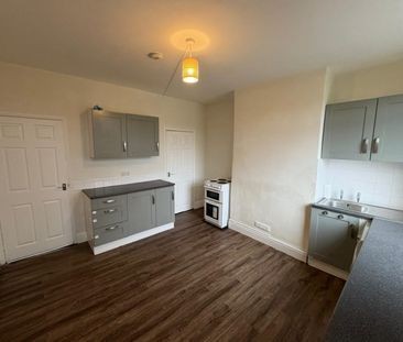 2 bed Terraced - To Let - Photo 1