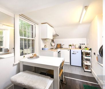 Belsize Avenue, London - Photo 1