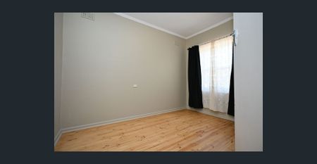 16 Dighton Street, Port Augusta - Photo 2