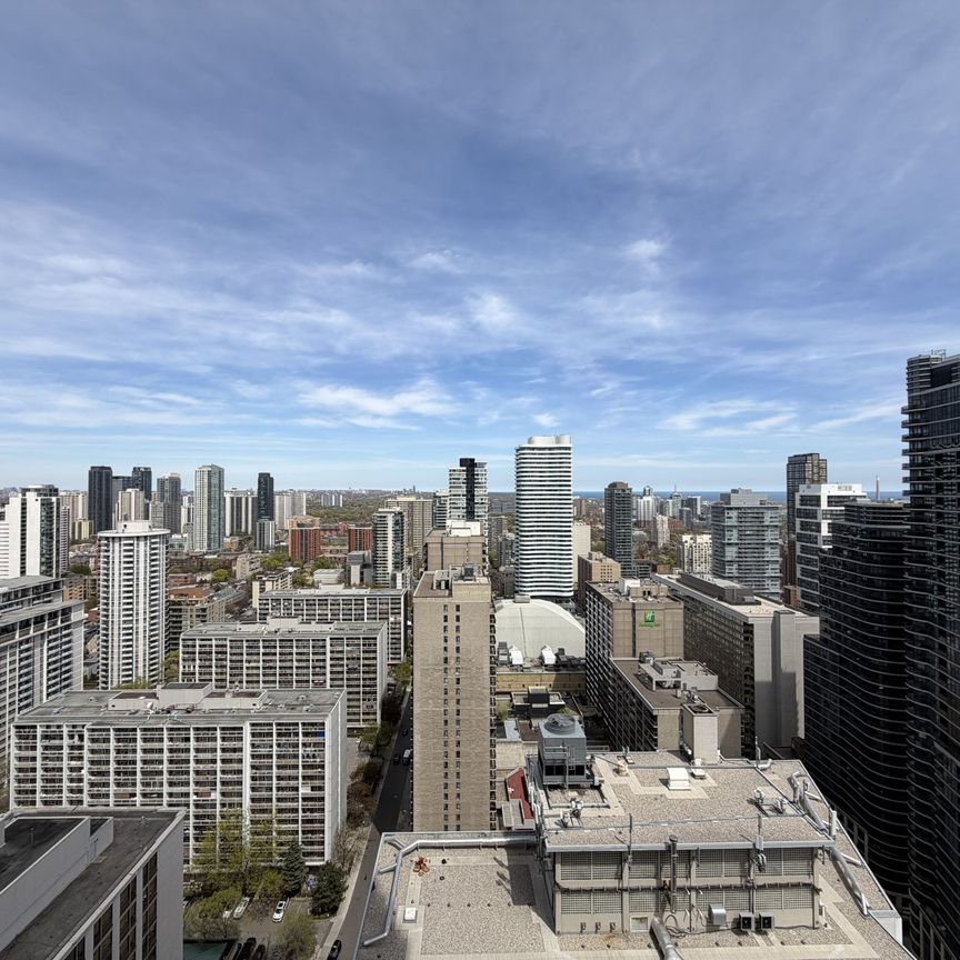 For Lease - 7 Grenville Street Unit# 3508, Toronto, Ontario - Photo 1
