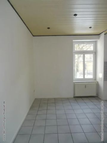 ZENTRUMSNAH ABER DOCH IM GRÜNEN! 3-Raumwohnung - Photo 3