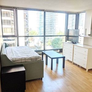 Apartment in Downtown Vancouver - Photo 2