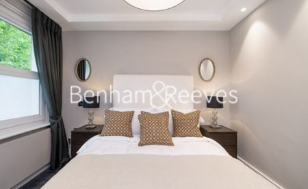 4 Bedroom house to rent in Court Close, St Johns Wood, NW8 - Photo 2