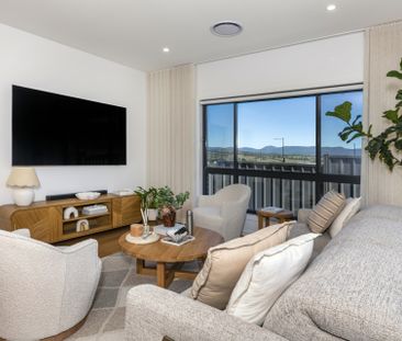 Stunning Family Home in Whitlam - Photo 1