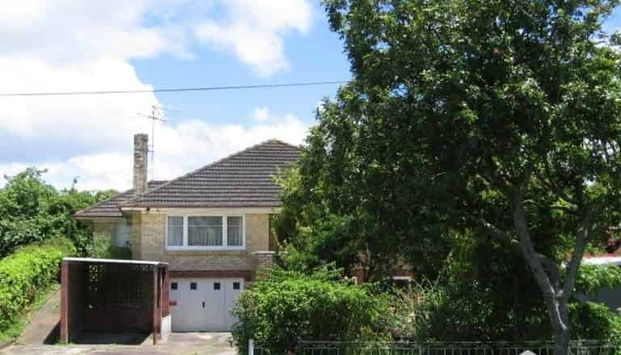 Heart Location Waterview Solid Family home - Photo 1