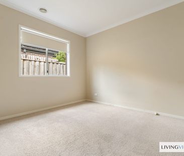 Stylish Four-Bedroom Home in Sought-After Harpley Estate - Photo 4