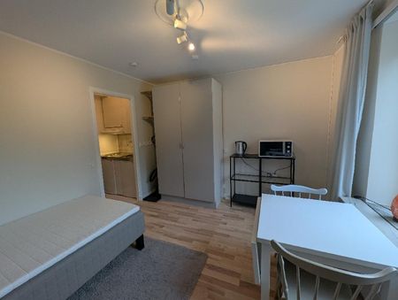 Bromma - 1rok - 7mån - 9.775kr/mån - Photo 3