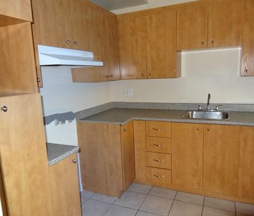 Laval, 4½ à louer - Photo 2