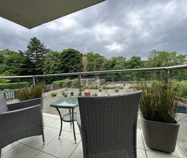 3 bedroom flat to rent - Photo 1