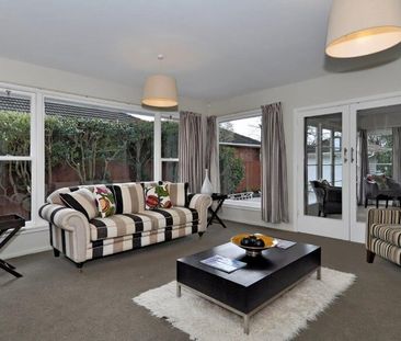 3 bedroom home – close to the University of Canterbury! - Photo 2