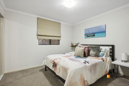 Modern 2-Bedroom Apartment in Belconnen - Photo 5