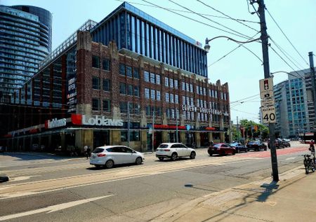 For Lease - 50 Bruyeres Mews Unit# 809, Toronto, Ontario - Photo 3