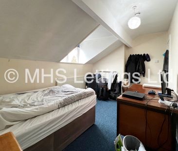 5 Bedroom Mid Terraced House for rent in Ash Road - Photo 1