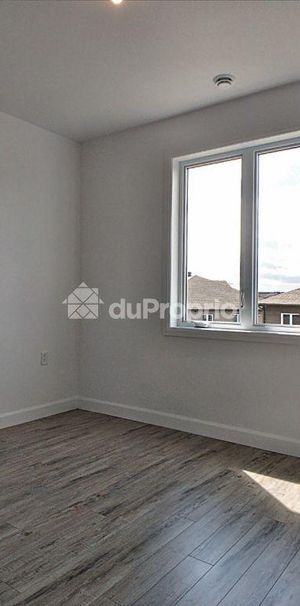 4 1/2 luxueux - Photo 1