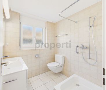 Moderne 3.5-Zimmer-Wohnung mit grosszügigem Grundriss und sonnigem ... - Photo 6