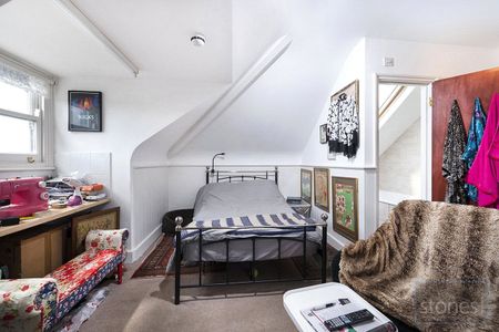 Fellows Road, London - Photo 2