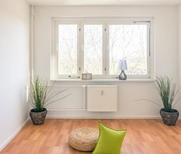 Ruhig gelegene 3-Raum-Wohnung mit Balkon - Foto 1