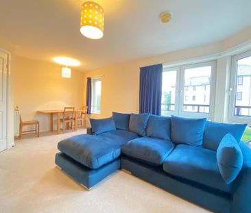 2 bedroom flat to rent - Photo 4