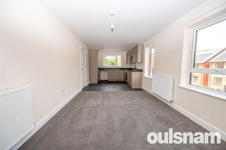 2 bedroom maisonette to rent - Photo 2