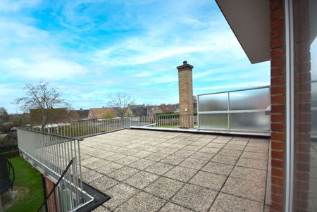 ÉÉNSLAAPKAMER APPARTEMENT MET GROOT TERRAS - Photo 3