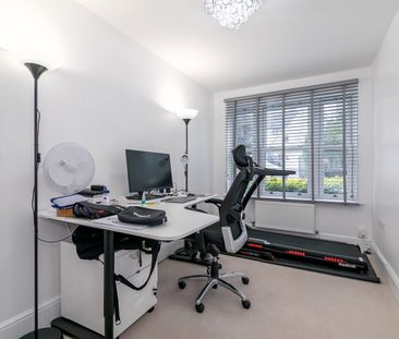 5 Bed Terraced House, St. Augustines Avenue, CR2 - Photo 5
