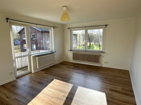 Gasolvägen, Kumla - Foto 1