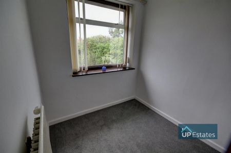 3 bedroom end of terrace house to rent - Photo 4